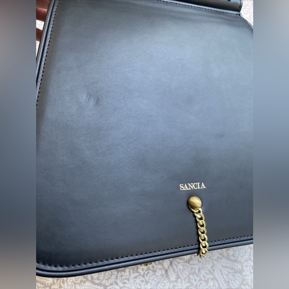 Sancia Laurel Satchel Black Leather Crossbody Shoulder Bag Gold Chain Brand New! - Picture 5 of 10